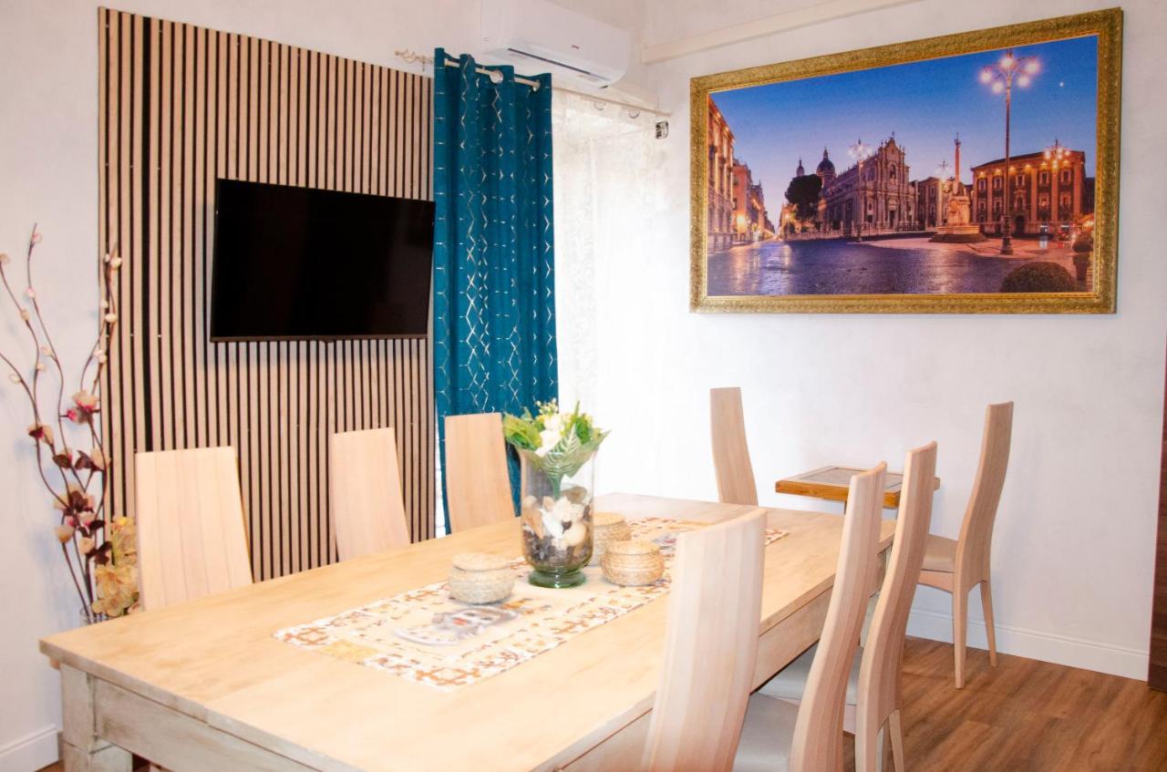 Al Borgo Apartment Катания Экстерьер фото