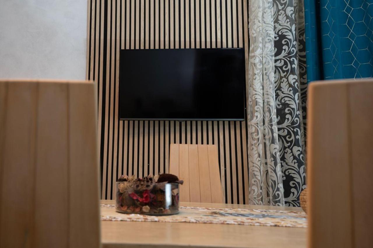 Al Borgo Apartment Катания Экстерьер фото